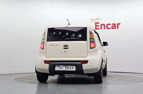 Kia Soul 1.6 2U Safety — пробег 117 500 км — фото 4 из 5