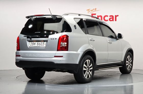 Ssangyong Rexton 2.0 4WD RX7 Prestige — пробег 110 870 км — фото 2 из 5