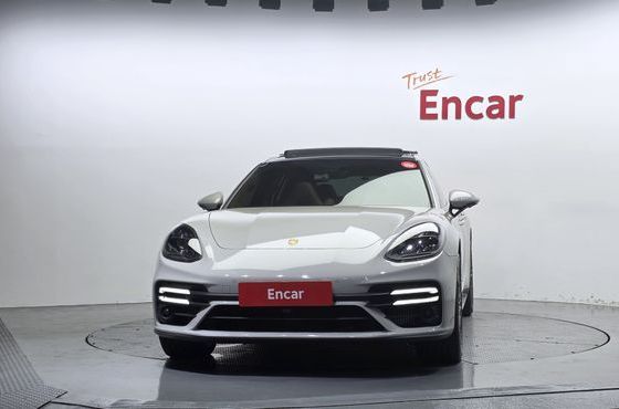 Porsche Panamera 4.0 GTS — пробег 72 677 км — фото 3 из 5
