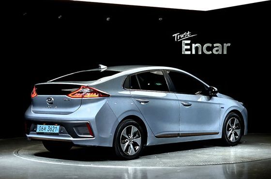 Hyundai Ioniq Q — пробег 147 130 км — фото 2 из 5