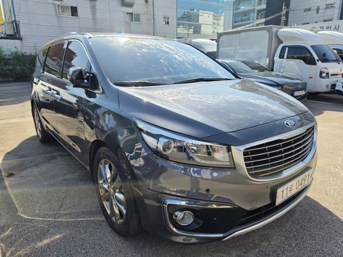 Kia Carnival 9-seater Prestige — пробег 411 019 км — фото 5 из 5