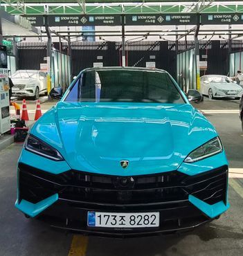 Lamborghini Urus 4.0 V8 SE — пробег 590 км — фото 1 из 5