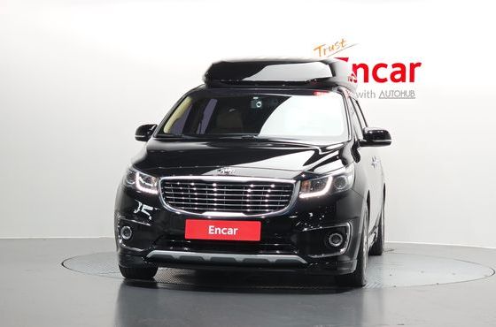 Kia Carnival 9-seater Hi-Limousine Prestige — пробег 114 589 км — фото 3 из 5