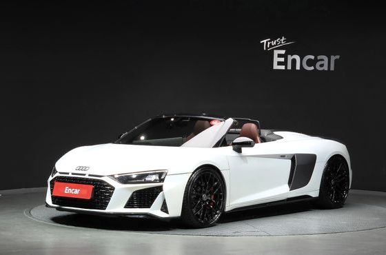 Audi R8 5.2 V10 Spyder — пробег 58 606 км — фото 1 из 5