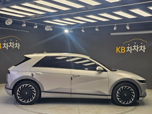 Hyundai Ioniq5 Long Range AWD Prestige — пробег 110 704 км — фото 3 из 5