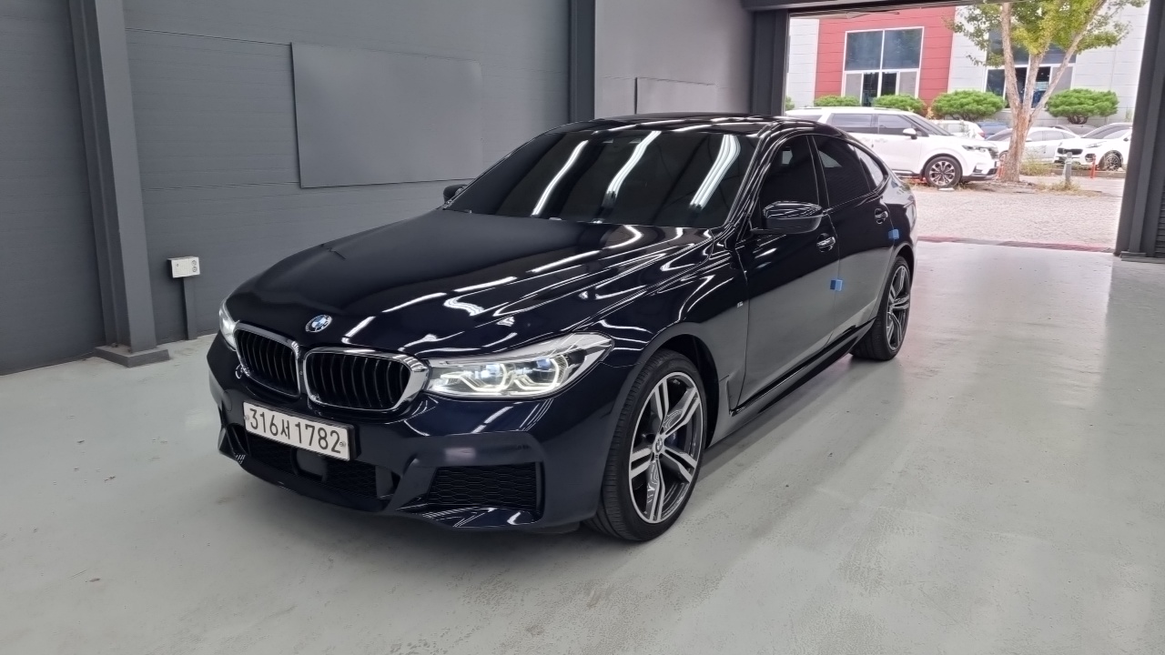 BMW Gran Turismo 640i xDrive M Sport — пробег 122 274 км — фото 1 из 5