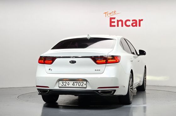 Kia K7 2.2 Diesel Prestige — пробег 285 174 км — фото 4 из 5