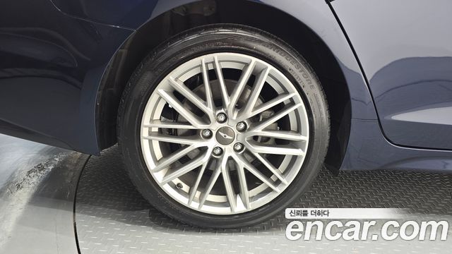 Genesis G70 из Кореи Encar