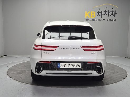 Genesis GV70 2.5T Gasoline AWD — пробег 85 419 км — фото 5 из 5