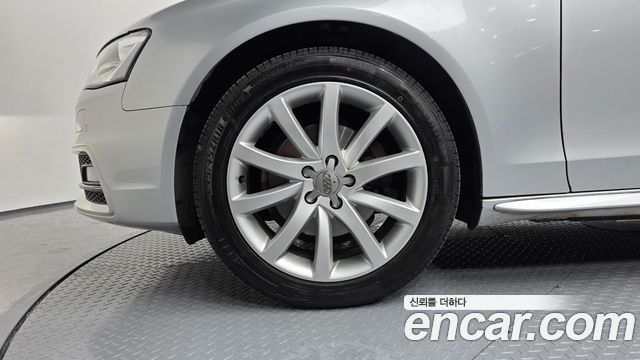 Audi A4 из Кореи Encar