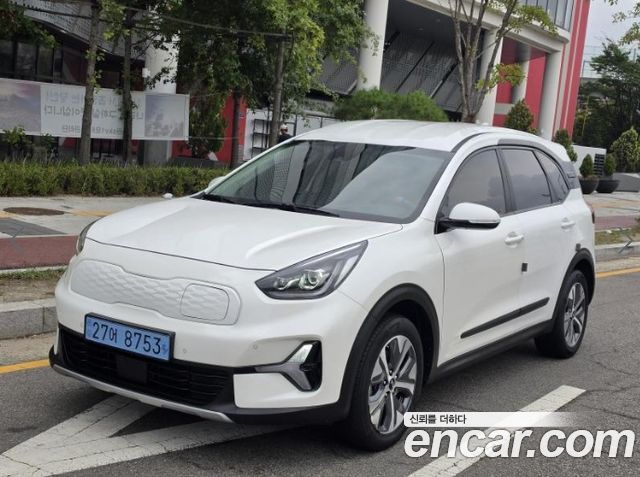 Kia Niro Earth — пробег 146 262 км — фото 2 из 5
