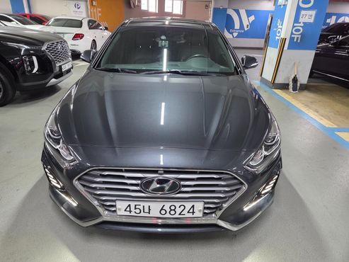 Hyundai Sonata 2.0 Premium Special — пробег 34 000 км — фото 3 из 5