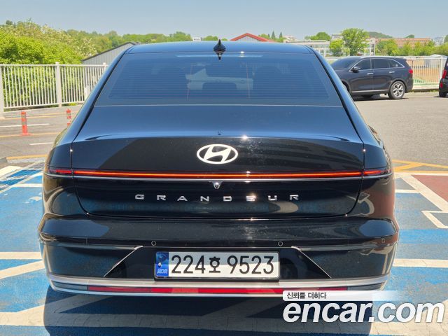 Hyundai Grandeur Premium — пробег 38 500 км — фото 4 из 5