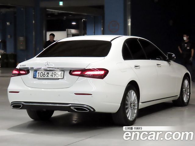 Mercedes-Benz E-Class из Кореи Encar