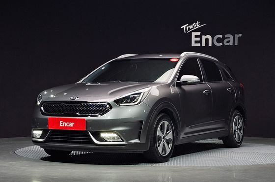 Kia Niro Noblesse — пробег 85 991 км — фото 1 из 5