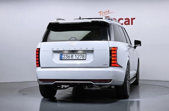 Hyundai Palisade HEV 2.5T 4WD 9-Seater Calligraphy — пробег 16 882 км — фото 4 из 5