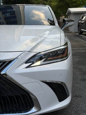 Lexus ES Luxury Plus — пробег 92 400 км — фото 3 из 5