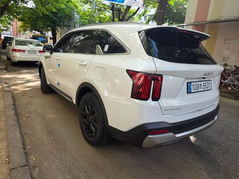Kia Sorento Gasoline 2.5T 2WD Prestige — пробег 6 400 км — фото 4 из 5