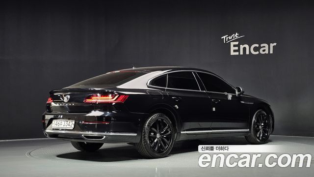 Volkswagen Arteon 2.0 TDI Prestige — пробег 91 382 км — фото 2 из 5