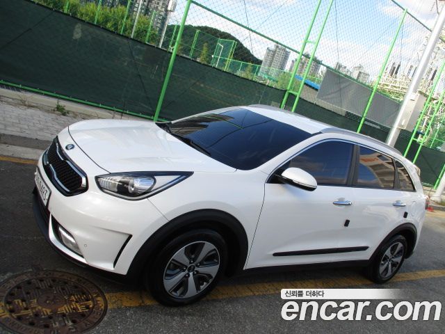 Kia Niro из Кореи Encar