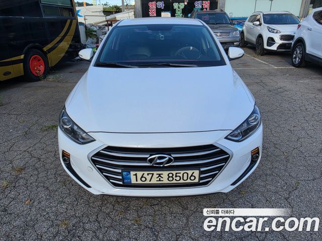 Hyundai AVANTE 1.6 GDI Value Plus — пробег 262 500 км — фото 1 из 5