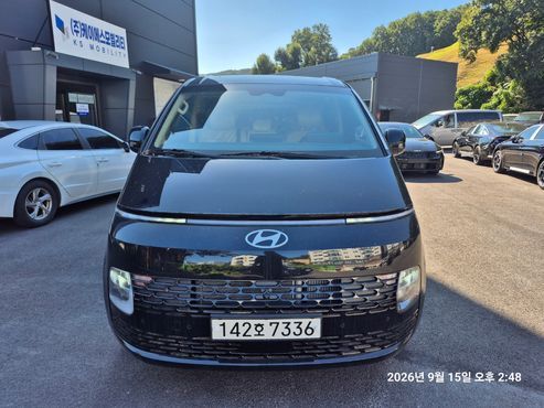 Hyundai Staria 4WD Tourer 9-Seater Modern — пробег 63 км — фото 3 из 5