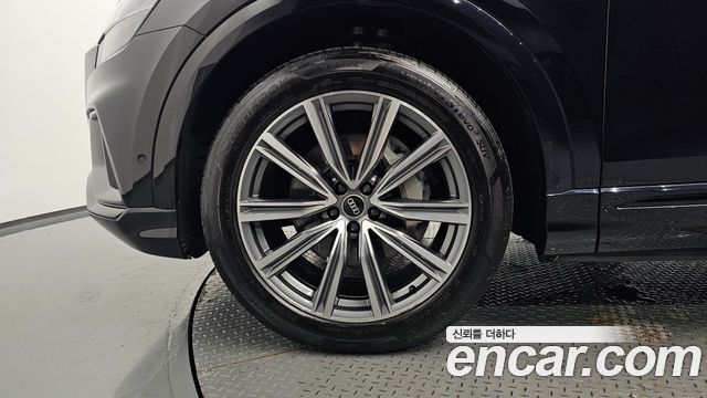 Audi Q8 из Кореи Encar