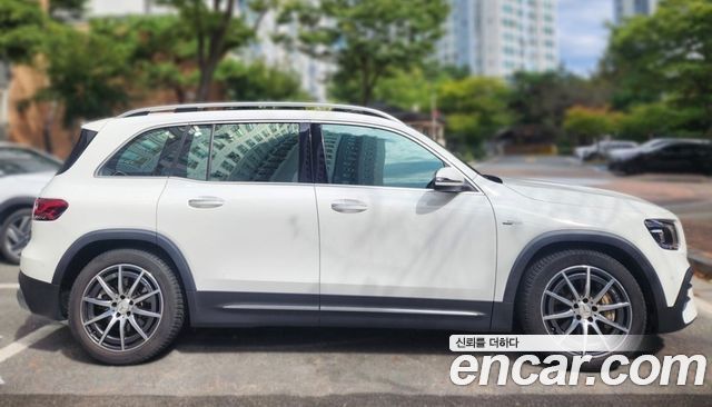 Mercedes-Benz GLB-Class AMG GLB35 4MATIC — пробег 67 000 км — фото 3 из 5