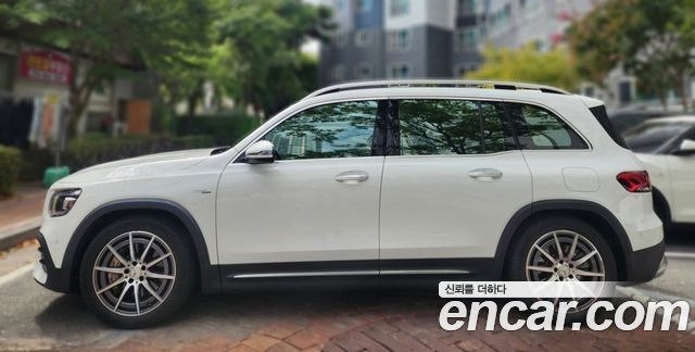 Mercedes-Benz GLB-Class AMG GLB35 4MATIC — пробег 67 000 км — фото 4 из 5