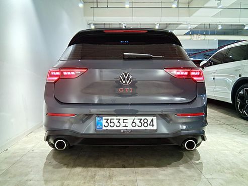 Volkswagen Golf 2.0 GTI — пробег 5 966 км — фото 4 из 5