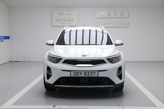 Kia Stonic Diesel 1.6 Prestige — пробег 91 445 км — фото 2 из 5