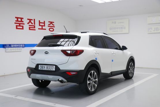 Kia Stonic Diesel 1.6 Prestige — пробег 91 445 км — фото 4 из 5