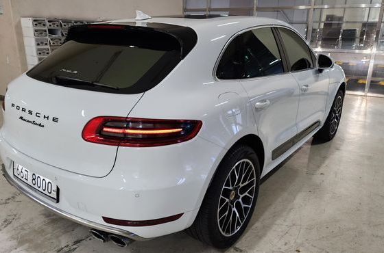 Porsche Macan 3.6 Turbo 95B — пробег 71 229 км — фото 2 из 5