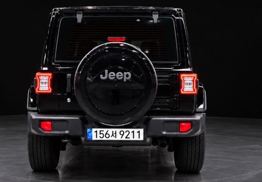 Jeep Wrangler 2.0 Overland Power Top 4Door 4xe — пробег 83 800 км — фото 4 из 5