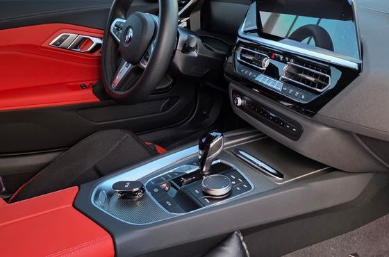BMW Z4 M40i — пробег 1 300 км — фото 4 из 5