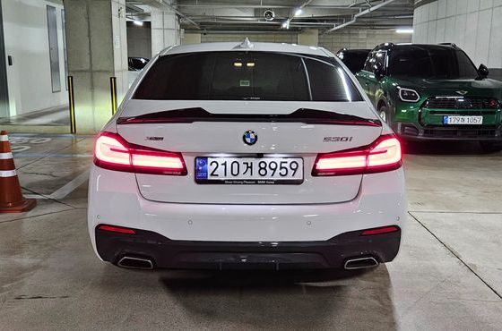 BMW 5-Series 530i xDrive M Sport Package — пробег 43 879 км — фото 4 из 5