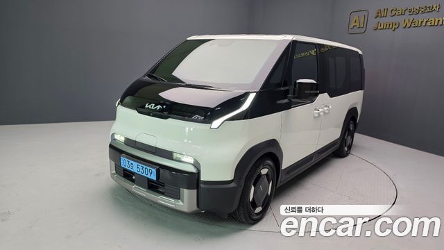 Kia PV5 Passenger 5 Seater Plus — пробег 6 938 км — фото 1 из 5