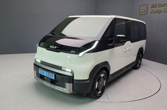 Kia PV5 Passenger 5 Seater Plus — пробег 6 938 км — фото 1 из 5