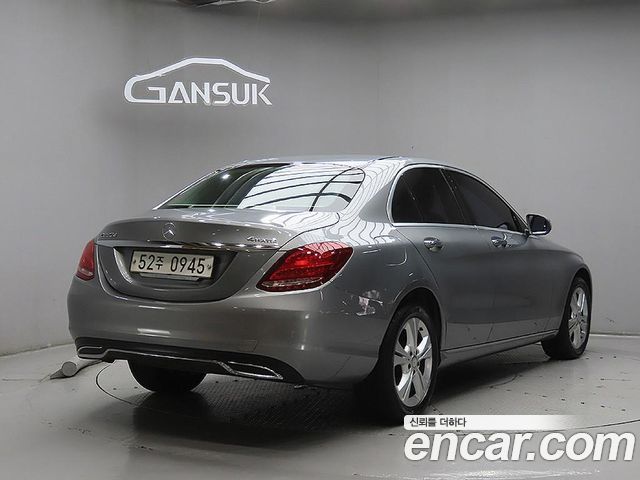 Mercedes-Benz C-Class из Кореи Encar