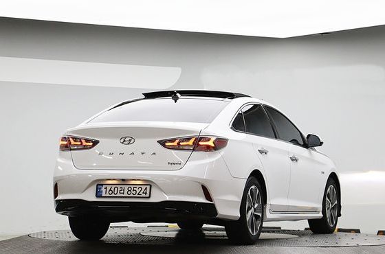 Hyundai Sonata Premium — пробег 100 618 км — фото 2 из 5