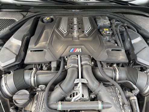BMW M5 M5 Sedan — пробег 68 900 км — фото 5 из 5