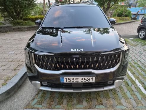 Kia Carnival HEV 9 seater Prestige — пробег 22 100 км — фото 1 из 5