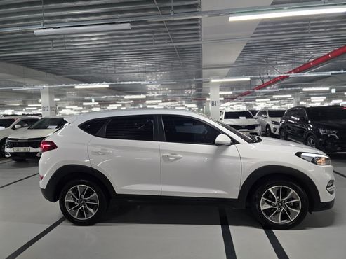Hyundai Tucson Diesel 2.0 2WD Modern — пробег 111 937 км — фото 4 из 5