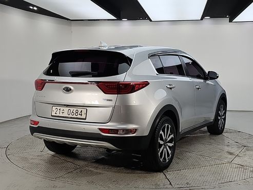 Kia Sportage Diesel 1.7 2WD Trendy — пробег 145 576 км — фото 4 из 5