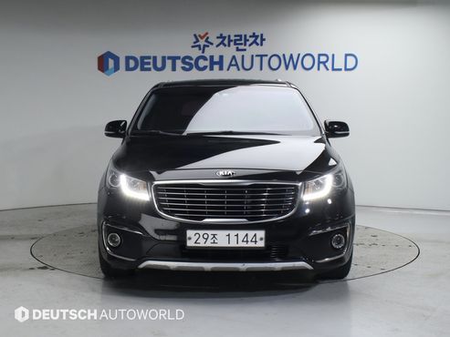 Kia Carnival 9-seater Noblesse — пробег 251 115 км — фото 3 из 5