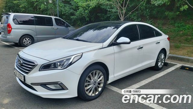 Hyundai Sonata LPI Premium Special — пробег 198 769 км — фото 4 из 5