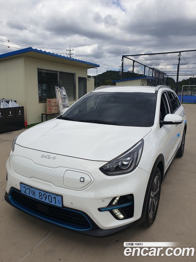 Kia Niro Noblesse — пробег 75 087 км — фото 2 из 5