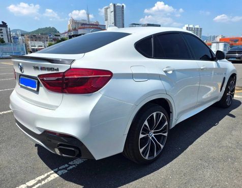 BMW X6 M50d — пробег 48 600 км — фото 2 из 5