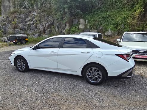 Hyundai AVANTE 1.6 Inspiration — пробег 56 279 км — фото 3 из 5