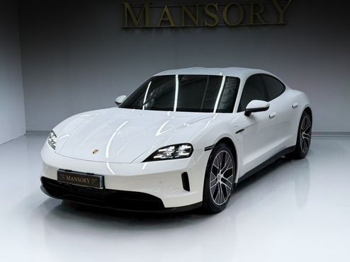 Porsche Taycan Base 4 — пробег 12 330 км — фото 1 из 5